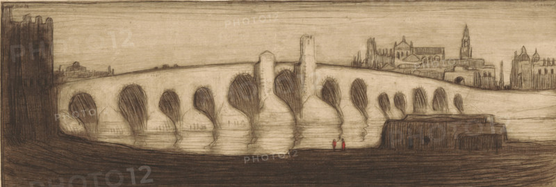 Bridge at Cordova (original title), Roman bridge over the Guadalquivir in Córdoba, print, In the background the city of Córdoba. In this second state of the print, two figures have been added to the foreground., printmaker: Wijnand Otto Jan Nieuwenkamp (signed by artist), 1901, paper, paint (coating), zinc etching, intaglio printmaking technique, etching with plate tone on zinc, proof print, with additions in red paint, height 85 mm x width 243 mm, bridge in city across river, canal, Andalusia, Córdoba, Guadalquivir, Puente Romano, A wide horizontal sketch shows a long stone bridge with multiple rounded arches spanning a body of water, the arches reflected in the water below. The bridge has a few taller vertical piers rising above its parapet and textured shading along its surfaces. On the far left a tall, dark, blocky structure rises from the riverbank, and on the far right a series of buildings with vertical towers and spires sit behind the bridge. In the foreground a dark, ridged ri...