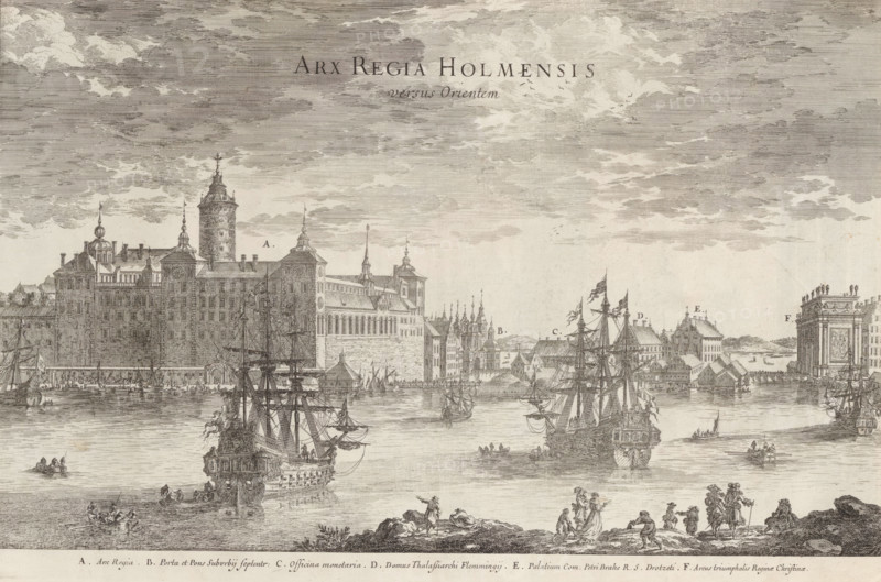 Arx Regia Holmensis versus Orientem, View of Tre Kronor Castle in Stockholm, Suecia Antiqua et Hodierna, print, album page, Tre Kronor, a castle in Stockholm, with various ships in the foreground., printmaker: Adam Perelle, supervision: Erik Jönssen Dahlberg, 1670 - 1674, paper, etching, height 256 mm x width 384 mm, ships (in general), castle, Sweden, Stockholm, Södermalm, Gamla stan, Tre Kronor Castle, A wide engraved waterfront scene shows tall ornate buildings with towers and domes along a quay, several large sailing ships with rigging and flags in the water, small rowboats and groups of people on the shoreline and in the boats, a distant cityscape with clustered rooftops and spires, a pedimented triumphal structure at one side, and a cloudy sky filling the upper part of the image.