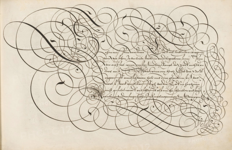 Writing example: Sehen, Spieghel der schrijfkonste, print, album page, ornamental print, Writing example with initial S and eight lines of text in German: Sehen ... The example ends with a lowercase alphabet in the hand in question. The text is framed by scrollwork., printmaker: Simon Frisius, Haarlem, after design by Jan van de Velde (I), Rotterdam, 1605, paper, engraving, gravure, height 210 mm x width 320 mm, calligraphy, A large sheet with dense black ink flourishes sweeping across the surface, featuring many looping curved lines that overlap and intersect to form ornate spirals and rounded shapes, with several thicker strokes accenting some curves; towards the center-right an area of tightly spaced cursive strokes forms a block of flowing handwritten script, and smaller decorative swirls cluster around and within that area; the background is a light, slightly textured paper with subtle age-toned edges, and the overall composition is dominated by elegant calligraphic ornamentation ...