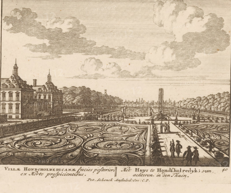 Villae Hondsholredicanae facies posterior, ex horto prospicientibus, Het huys te Hondsholredyk, van achteren in den thuin, Gezicht op Huis Honselaarsdijk vanaf de tuinzijde, Admirandorum quadruplex spectaculum, Uitgeleesene gesichte van het wijdvermaarde Loo als andere vorstelijke huisen, print, book illustration, printmaker: Jan van Call (I), publisher: Pieter Schenk (I), Amsterdam, grantor of privilege: States of Holland and West Friesland, c. 1694 - c. 1697, paper, etching, height 129 mm x width 169 mm, A detailed engraved scene shows an ornate formal garden with large parterres filled with swirling, decorative patterns in the foreground and a wide straight walkway running through the middle toward a distant horizon; along the walkway and terraces small groups of people in period clothing are visible, some standing and others walking, rendered as fine line figures; to the left a multi-story building with steeply pitched roofs, chimneys, dormer windows, and decorative finials sits be...
