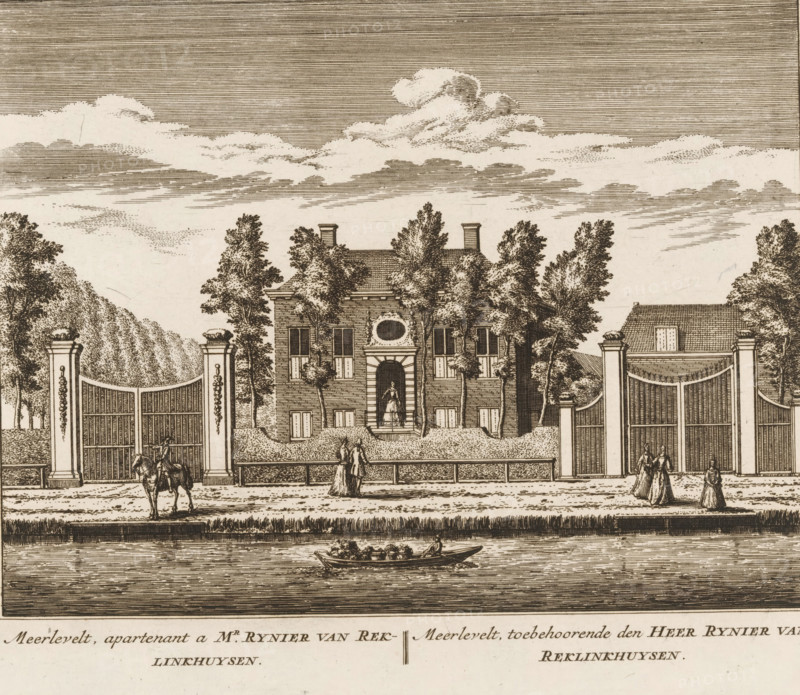 Meerlevelt, owner of Mr. Rynier van Reklinkhuysen, View of the country estate Meerleveld, in Baambrugge, print, book illustration, Series number, 72, 100, printmaker: Abraham Rademaker, publisher: Leonard Schenk, Amsterdam, 1730, paper, etching, three binding holes in the left margin, height 172 mm x width 199 mm, A wide engraved scene shows a formal entrance with tall decorative gates set between pillared posts, a central brick house partly obscured by tall trees, windows and a rounded doorway with a figure standing inside, flanking outbuildings with tiled roofs, a gravel forecourt with walking figures and a mounted rider near the left gate, a small boat with seated figures on the water in the foreground, and a sky filled with horizontal lines and layered clouds above.