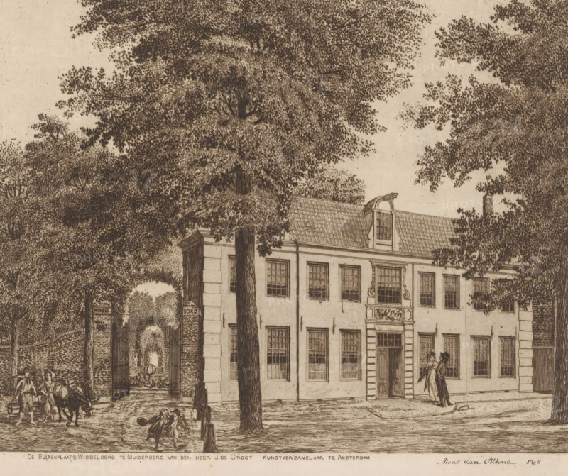 Wisseloord in Muiderberg, The Country Estate Wisseloord in Muiderberg of Mr. J. de Groot, art collector in Amsterdam, print, after drawing by Maas van Altena, in or after 1798, printmaker, paper, etching, height 203 mm x width 249 mm, rural housing, eg country-house, villa, cottage, Muiderberg, Wisseloord, A detailed sepia-toned illustration shows a large multi-windowed building with a tiled roof and a decorative central entrance flanked by columns, partially obscured by tall leafy trees whose dense foliage fills much of the upper area; in front of the building a couple stands near the doorway while figures move and sit along the street, and an arched gated passage beside the building opens onto a tree-lined courtyard with a fountain, all rendered with fine cross-hatching and stippled texture.