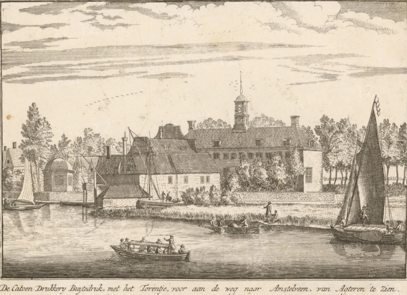 The Cotton Printing House Buytedruk, with the Little Tower, at the front of the road to Amstelveen, seen from the rear, View of the rear of the cotton printing house Buytedruk on the Amstelveenseweg, print, printmaker: Abraham Rademaker (possibly), c. 1730, paper, etching, height 132 mm x width 181 mm, canals, waters (in city), cotton (material, textile industry), Amsterdam, Amstelveenseweg, Schinkel, A riverside scene rendered in fine linework showing a large multiwinged building with a pitched tiled roof and a central tower topped by a slender spire, flanked by trees and smaller structures; boats occupy the water in the foreground, including a covered passenger boat with people aboard, a smaller rowed boat with figures, and a sailing vessel with a tall sail at the right edge; figures appear on the grassy riverbank and near the water engaging in various activities; the sky above contains horizontal cloud bands and scattered small birds.