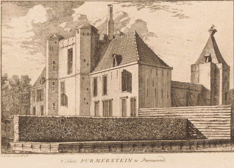 t Huis Purmerstein in Purmerend, View of Purmerstein Castle, print, Series number, 10, printmaker: Abraham de Haen (II), Northern Netherlands, Purmerend, 1733, paper, etching, height 155 mm x width 235 mm, fortified house in city, Purmerstein Castle, A detailed architectural etching shows a large building complex with steep tiled roofs, tall rectangular towers, and vertical wooden siding on one section; narrow windows and small dormers punctuate the facades, and a tall slender chimney rises behind the main roof. A dense hedge or textured wall runs along the foreground above a waterside promenade with railings, and a stepped embankment slopes down toward the water. On the right a conical roofed tower topped by a decorative element sits above a battlemented base, and trees are visible beyond the leftmost building. The sky is filled with shaded clouds rendered in fine line work.