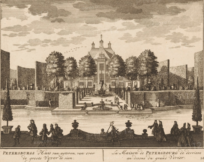 Petersburg's House from behind, seen from across the large pond, La Maison de Petersbourg de derriere au dessus du grand Vivier, View of House Petersburg, print, book illustration, Series number, 78, 98, printmaker: Daniël Stopendaal (possibly), publisher: widow Nicolaes Visscher (II), Amsterdam, 1719, Daniël Stopendaal, widow Nicolaes Visscher (II), printmaker, publisher, paper, etching, height 160 mm x width 202 mm, A detailed engraved scene shows a formal garden and a large symmetrical building centered in the composition, with a steep roof, decorative rooftop elements, and a central doorway flanked by windows. Tall, leafy trees line the path leading to the building, and trimmed hedges and high clipped walls form geometric garden rooms. A long reflecting canal or basin runs across the foreground with stepped fountains and sculptural water features set along its length. Numerous small figures in period dress occupy the terraces and walkways, some standing in groups, others strolling ...