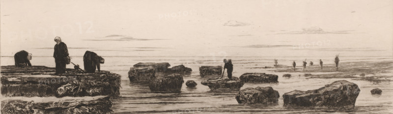 Seaweed gatherers on the coast near Veules, Les ramasseurs de varech à Veules (original title), Souvenir du Hâvre (original series title), print, View of a beach with boulders where people are gathering seaweed in the surf., printmaker: Carel Nicolaas Storm van 's-Gravesande, c. 1873, Carel Nicolaas Storm van 's-Gravesande, paper, etching, intaglio printmaking technique, height 131 mm x width 360 mm, beach (landscape with figures, staffage), gathering herbs, Veules (city), A horizontal seascape rendered in monochrome shows a shallow shoreline with large irregular rocks scattered across the water and foreground, their textured surfaces emphasized by dense crosshatching and shadowing, while thin horizontal lines indicate calm water and a distant horizon under a pale sky with a few wispy clouds; several figures in simple dark clothing stand or bend near the rocks and water’s edge, some carrying baskets or tools and one appearing to lean on a stick on a rock, with smaller distant figures w...