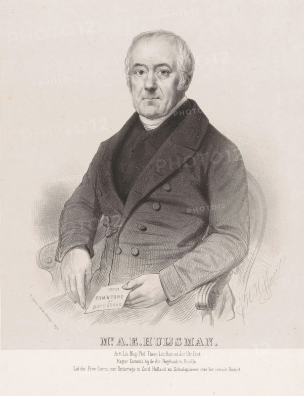 Portrait of AE Huijsman, print, The sitter holds a letter in his hand with the inscription: 'Upbringing and education 1853'. Below the portrait are his name and positions., printmaker: Johan Hendrik Hoffmeister, Netherlands, printer (person): Royal Lithographic Printing House of E. Spanier, The Hague, c. 1851 - c. 1883, printer (person), paper, chine collé, lithography, lithography on chine collé, height 470 mm x width 375 mm, historical persons (half-length portrait), A seated older man is shown from the waist up in a detailed pencil or charcoal portrait; he has short, thinning hair with curls at the sides, a high forehead, and a composed facial expression with visible wrinkles and shading around the eyes and mouth. He wears a dark double-breasted coat with wide lapels over a high-collared garment, and his hands rest in his lap, one holding a small rectangular paper. The chair has a curved armrest with carved detailing, and the background is plain with subtle shading around the figure...