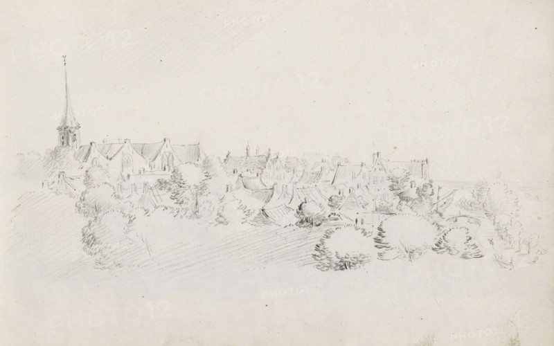 View of a city, possibly The Hague, sketchbook page, Page 26 recto from a sketchbook with 39 pages., draftsman (artist): Pieter Moninckx, The Hague (possibly), 1645 - 1646, draftsman (artist), inorganic material, paper, chalk, black chalk, height 201 mm x width 315 mm, prospect of city, town panorama, silhouette of city, A wide pencil sketch of a townscape seen from above with a tall church steeple rising on the left and a row of pitched roofs and building outlines stretching toward the right, interspersed with clusters of trees and leafy canopies rendered with short curved strokes, with lighter pencil shading suggesting distant rooftops and open ground in the foreground and sparse, faint sky above.