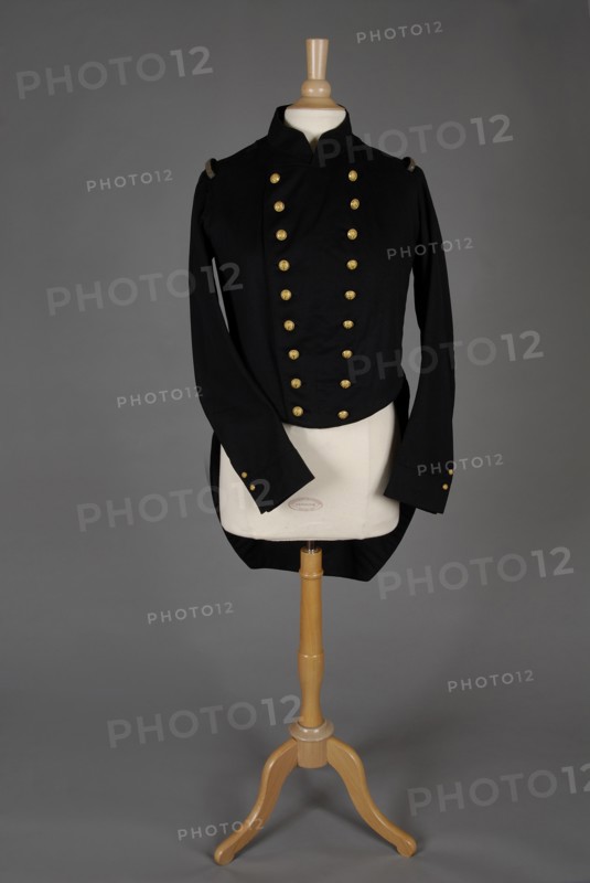 Ensemble de soirée d'Officier de Marine (vue de face)
