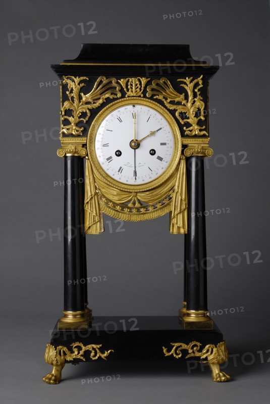 Pendule portique