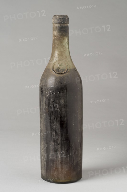 Bouteille de fine champagne, 1811