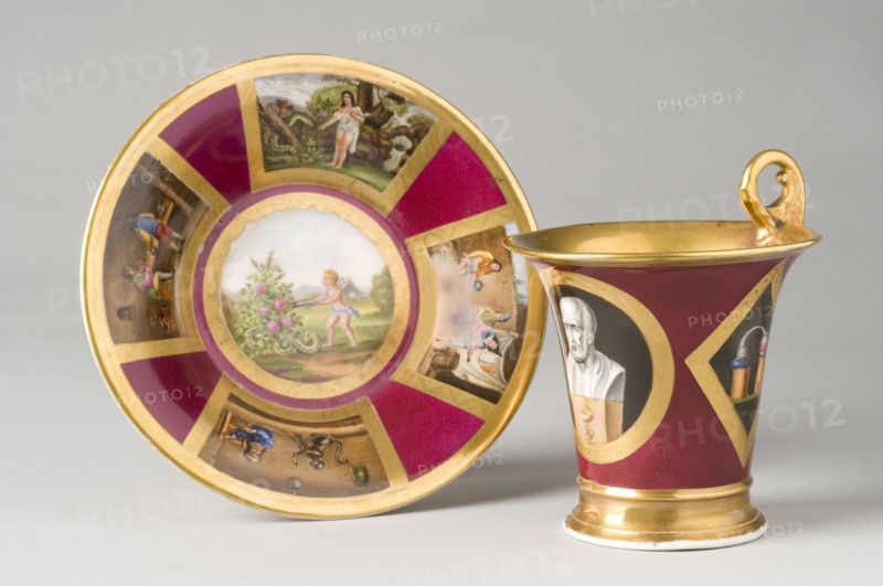 Jasmin cup and its saucer, French Restoration