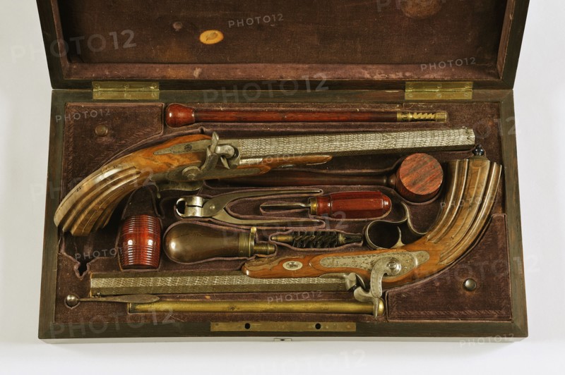 Cassette nécessaire de pistolets de duel