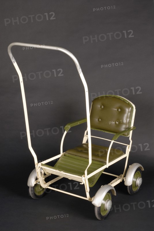 Toy : children's stroller