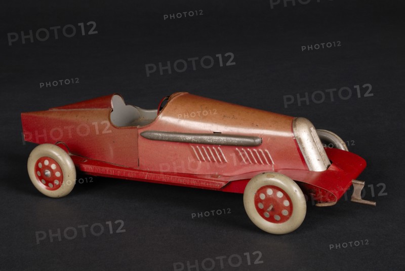Toy : racing car "Le moteur Guy"