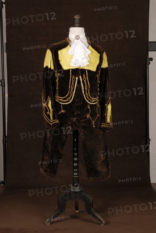 Costume de théâtre : costume d'espagnol