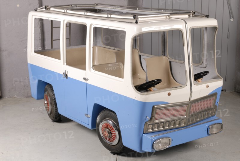 Jouet : bus de manège