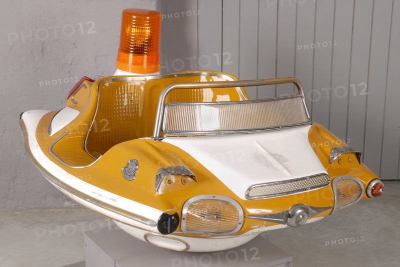 Toy : carrousel flying saucer