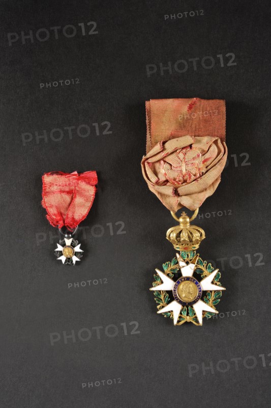 Deux médailles de la Légion d'Honneur, époque Premier Empire (avers)