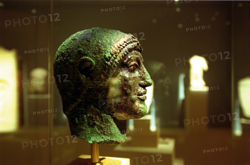 L'EXPOSITION: "LA CITE DERRIERE LA CITE" A ATHENES