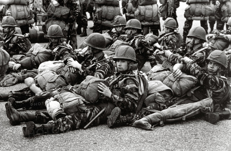 ARMEE PARACHUTISTES FRANCE