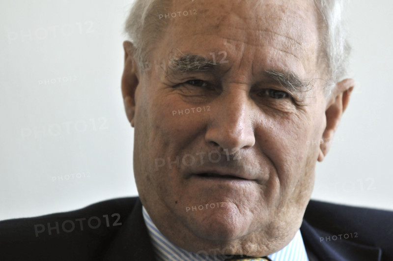 GERARD DE VILLIERS