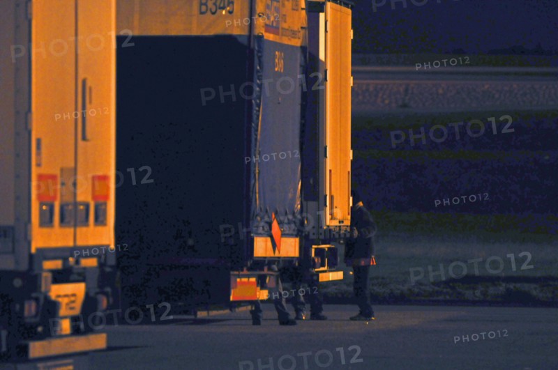 Illegal migrants Calais