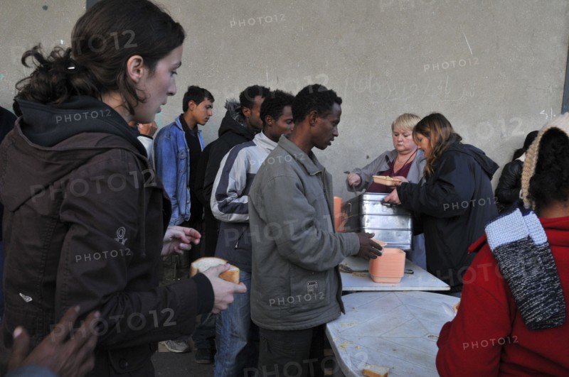 Illegal migrants Calais