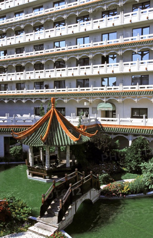 Chinagora // Chinagora