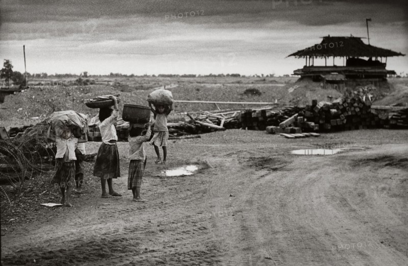 CAMBODGE 30EME ANNIVERSAIRE ARRIVEE KHMERS ROUGES