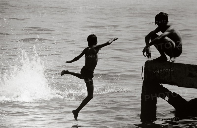 Vietnam, 1974
