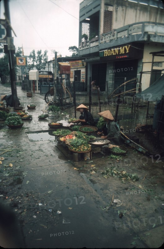 Vietnam, 1974