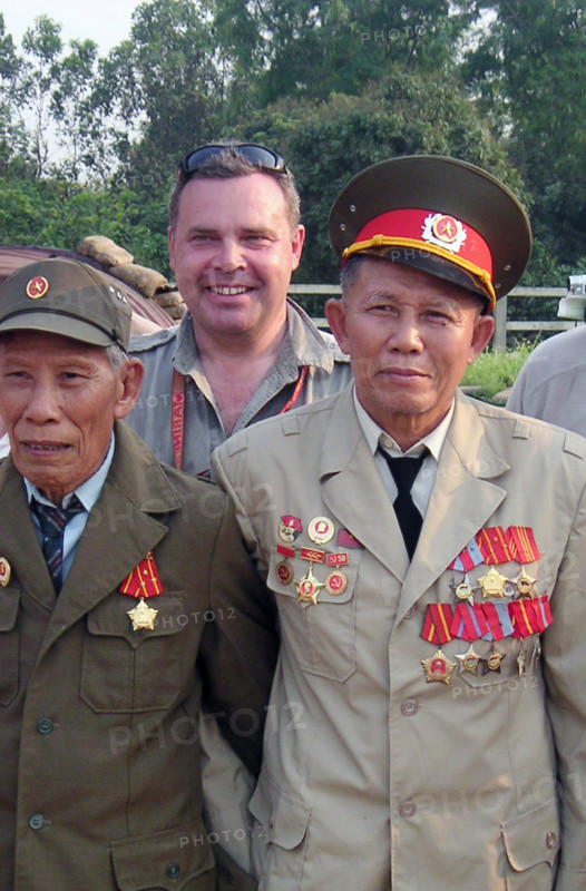 VIETNAM - 50EME ANNIVERSAIRE BATAILLE DE DIEN BIEN PHU