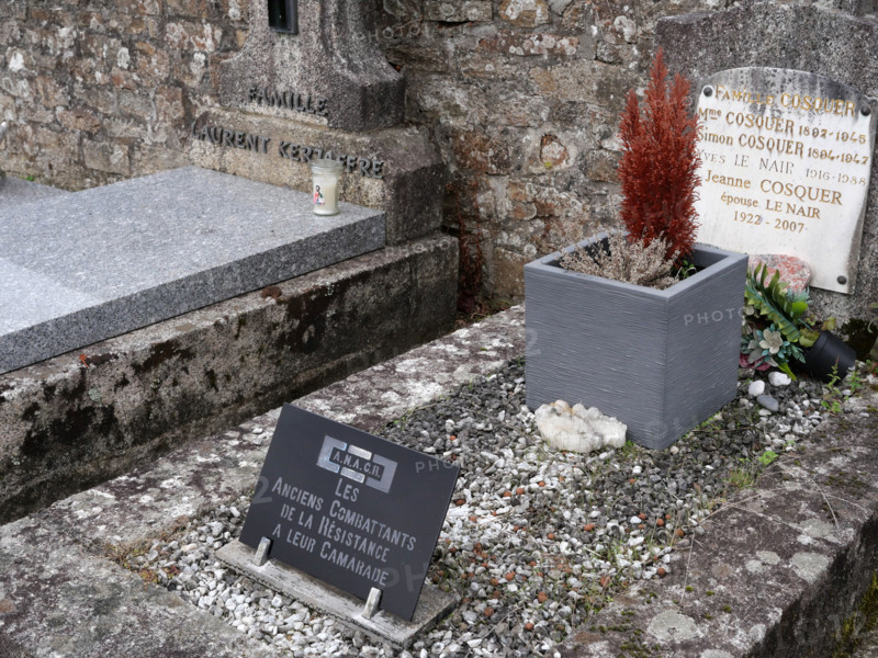 Pont-Aven cemetery (Brittany)