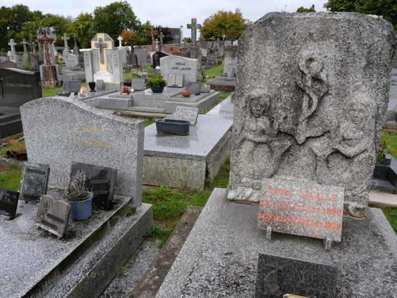 Pont-Aven cemetery (Brittany)