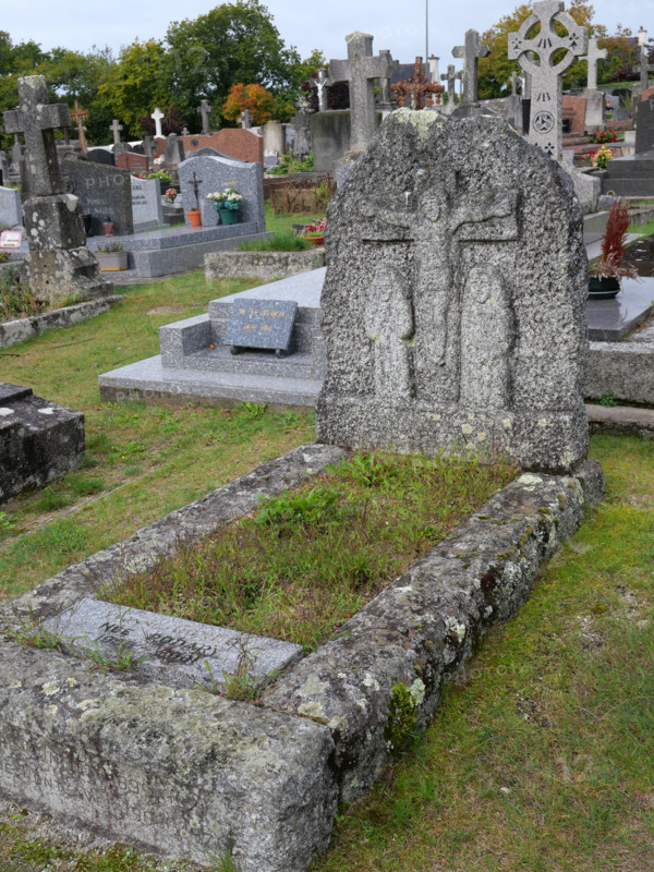 Pont-Aven cemetery (Brittany)