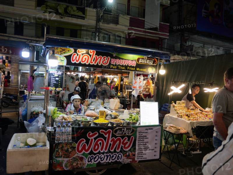 THAILANDE-SOCIETE-RESTAURATION