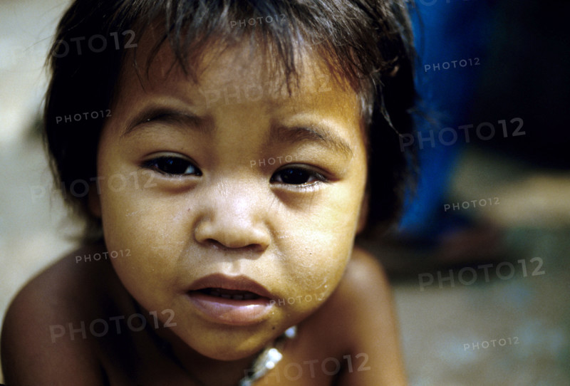 LAOS SOCIETE ENFANCE