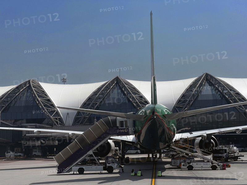 TRANSPORT INTERNATIONAL-THAI AIRWAYS