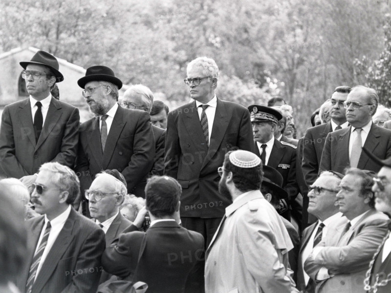 Personnalités politiques venues à Carpentras en 1990 suite à la profanation du cimetière juif de la ville