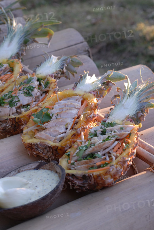 Buffet Robinson : salade croquante de poulet aux épices