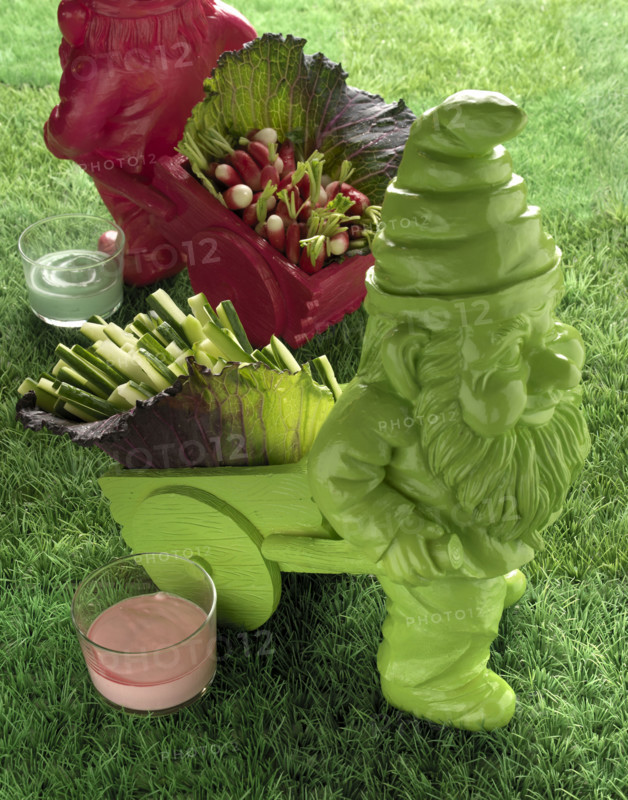 Repas en rose et vert : bâtonnets de crudités