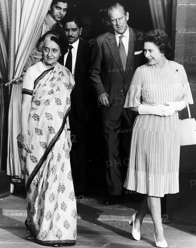 La reine Elisabeth II avec Indira Gandhi