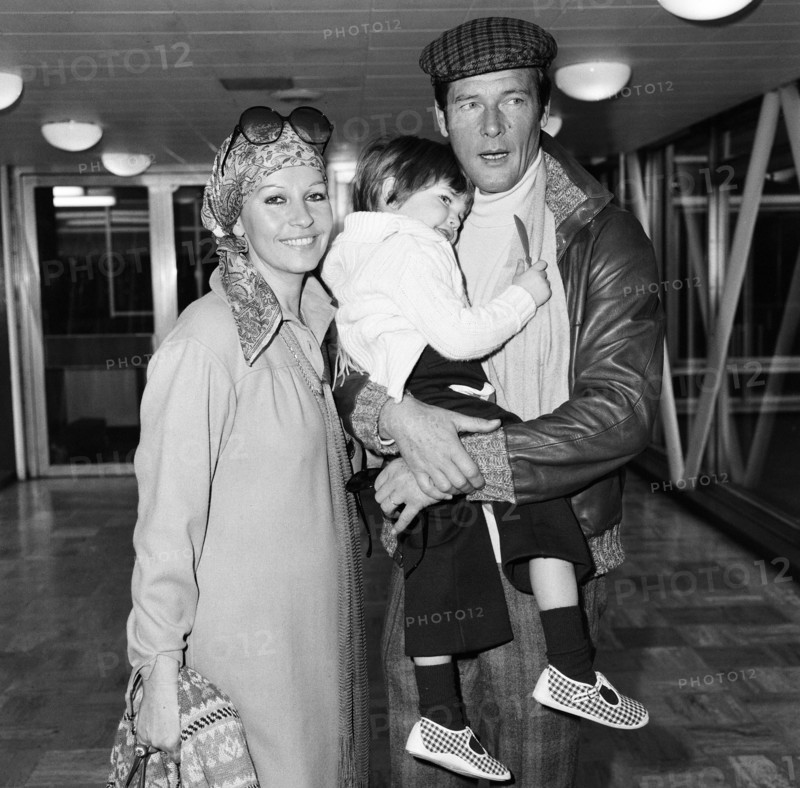 Roger Moore, sa femme Luisa et son fils Christian