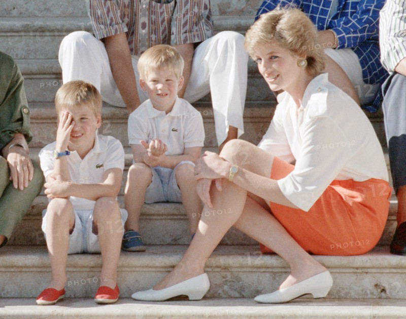 DM R 88  -  4391    Colour Negative 35mm