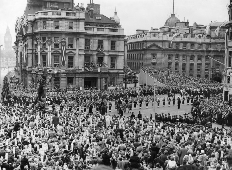 Coronation Procession of Queen Elizabeth II 2nd June 1953