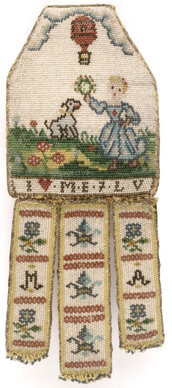Sablé covered pin cushion, tribute to Marie Antoinette