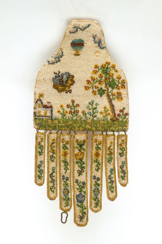 Sablé pin cushion