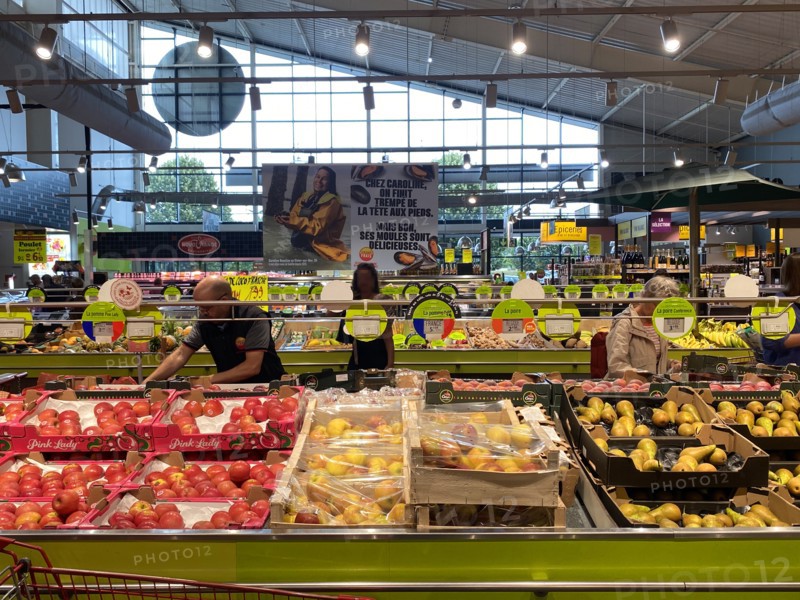 France - Consumer society - Economy