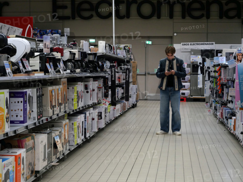 FRANCE-GRANDE DISTRIBUTION-COMMERCE